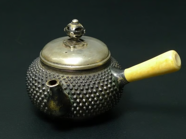 純銀刻銀製小霰文本象牙手横手急須234g/煎茶道具銀瓶